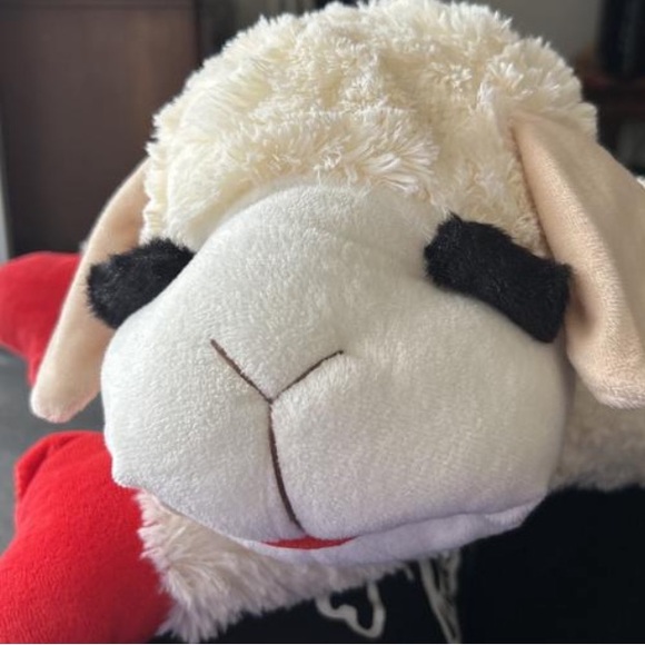 THE BIGGEST JUMBO “LAMB CHOP”.CLASSIC LICENSED PLUSH DOG TOY 25.5… - Picture 14 of 15